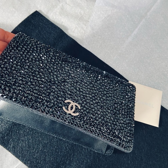 SOLD********AUTHENTIC Vintage Chanel custom Strass converted to (WOC) UPDATED - Picture 6 of 16